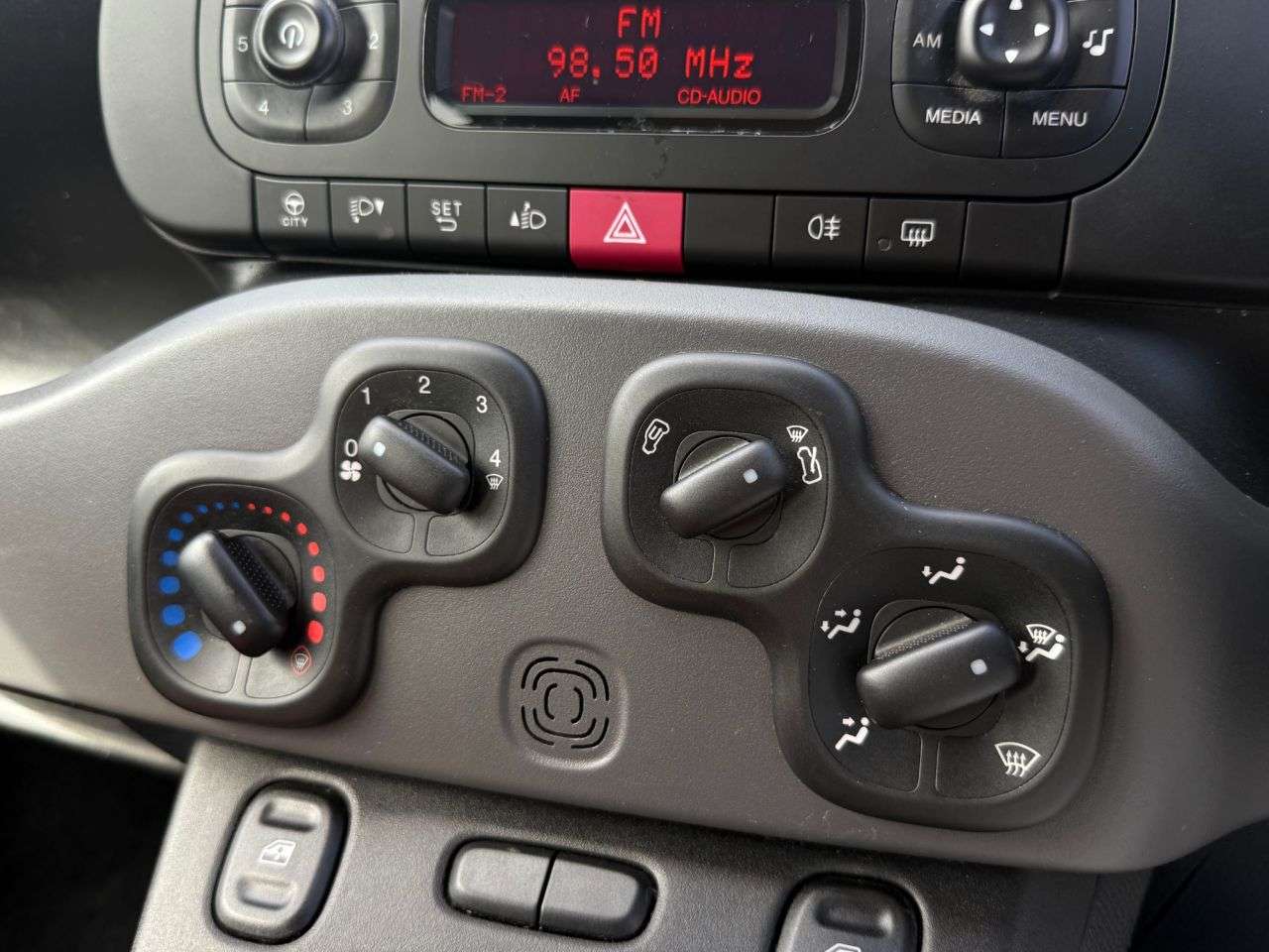 2014 FIAT PANDA 2014 FIAT PANDA