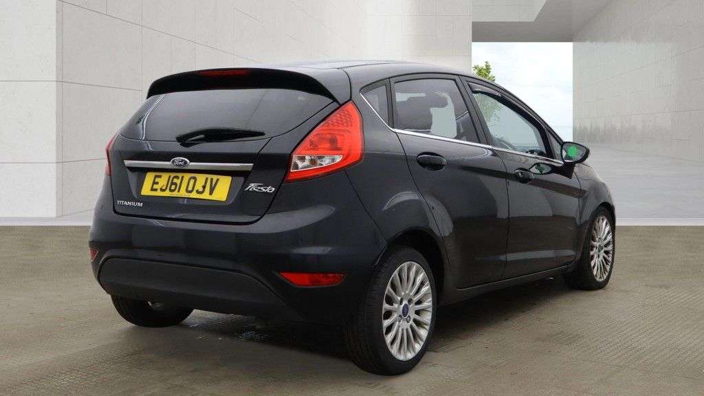 2011 FORD FIESTA 2011 FORD FIESTA