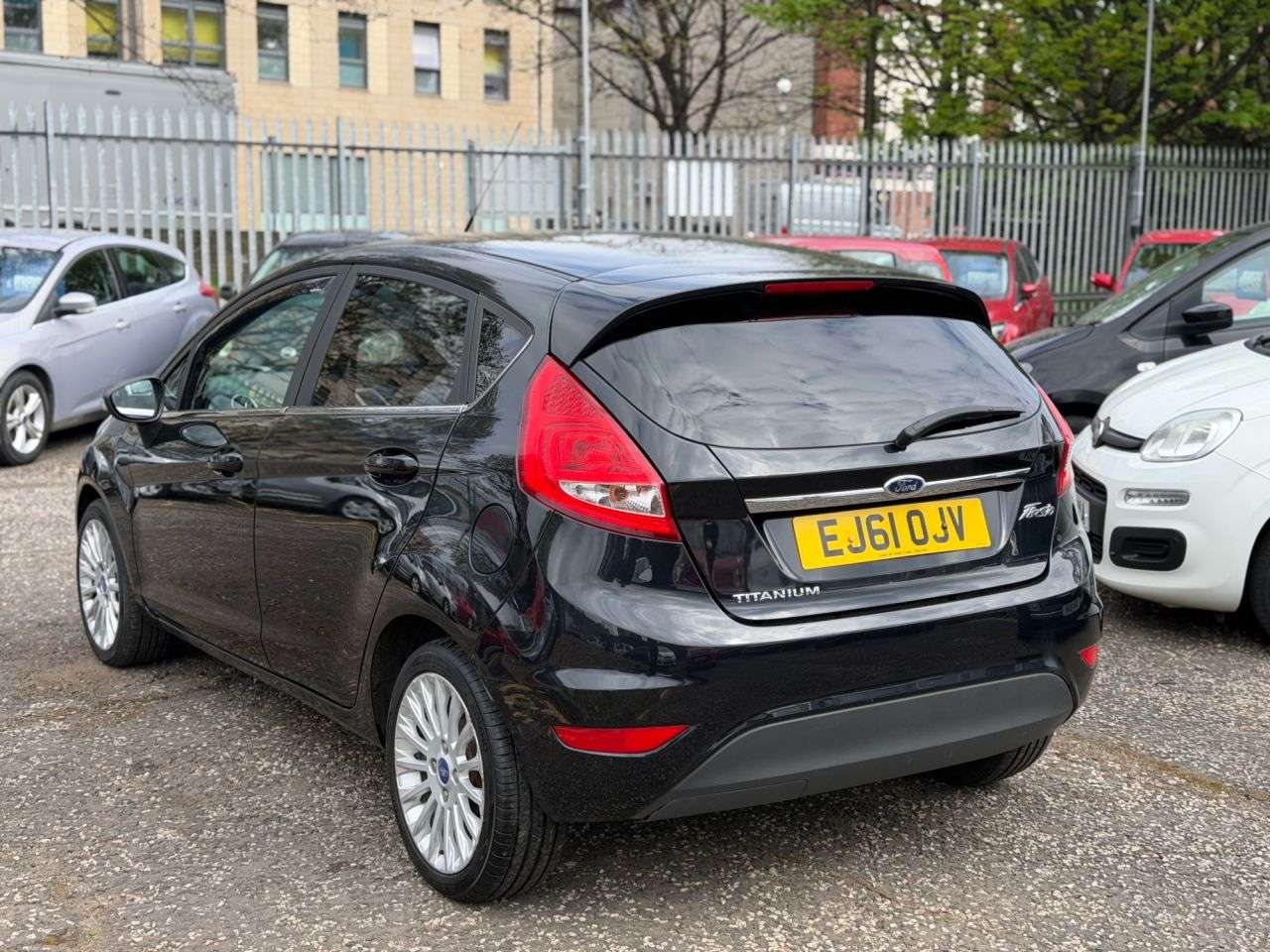 2011 FORD FIESTA 2011 FORD FIESTA