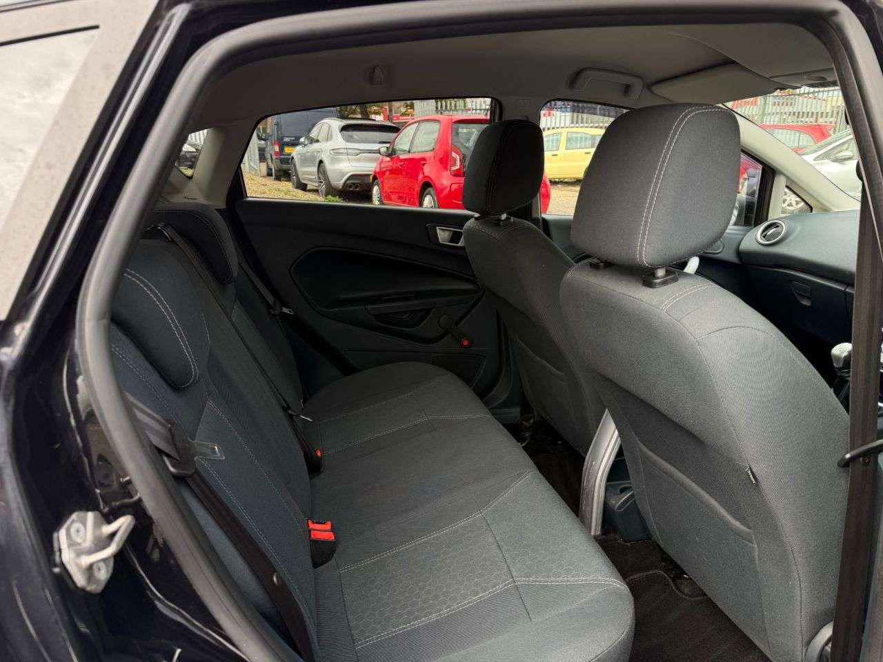 2011 FORD FIESTA 2011 FORD FIESTA