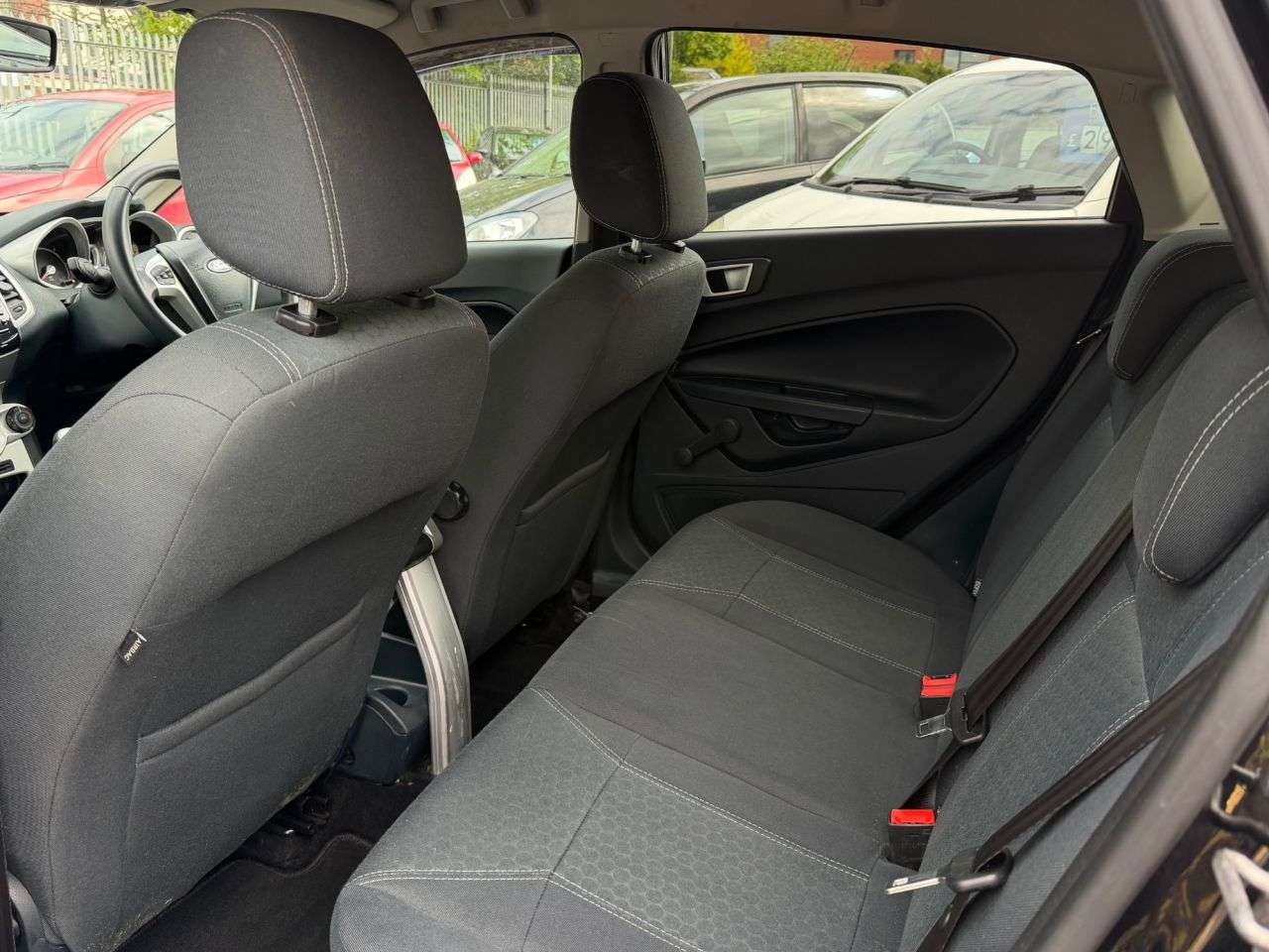 2011 FORD FIESTA 2011 FORD FIESTA