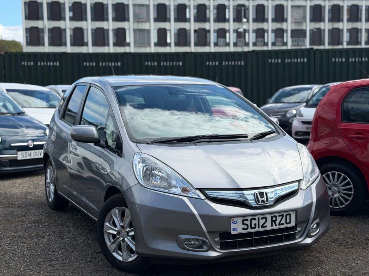 A 2012 HONDA JAZZ 1.3h IMA HS Hatchback 5dr Petrol Hybrid CVT Euro 5 (102 ps) A 2012 HONDA JAZZ 1.3h IMA HS Hatchback 5dr Petrol Hybrid CVT Euro 5 (102 ps)
