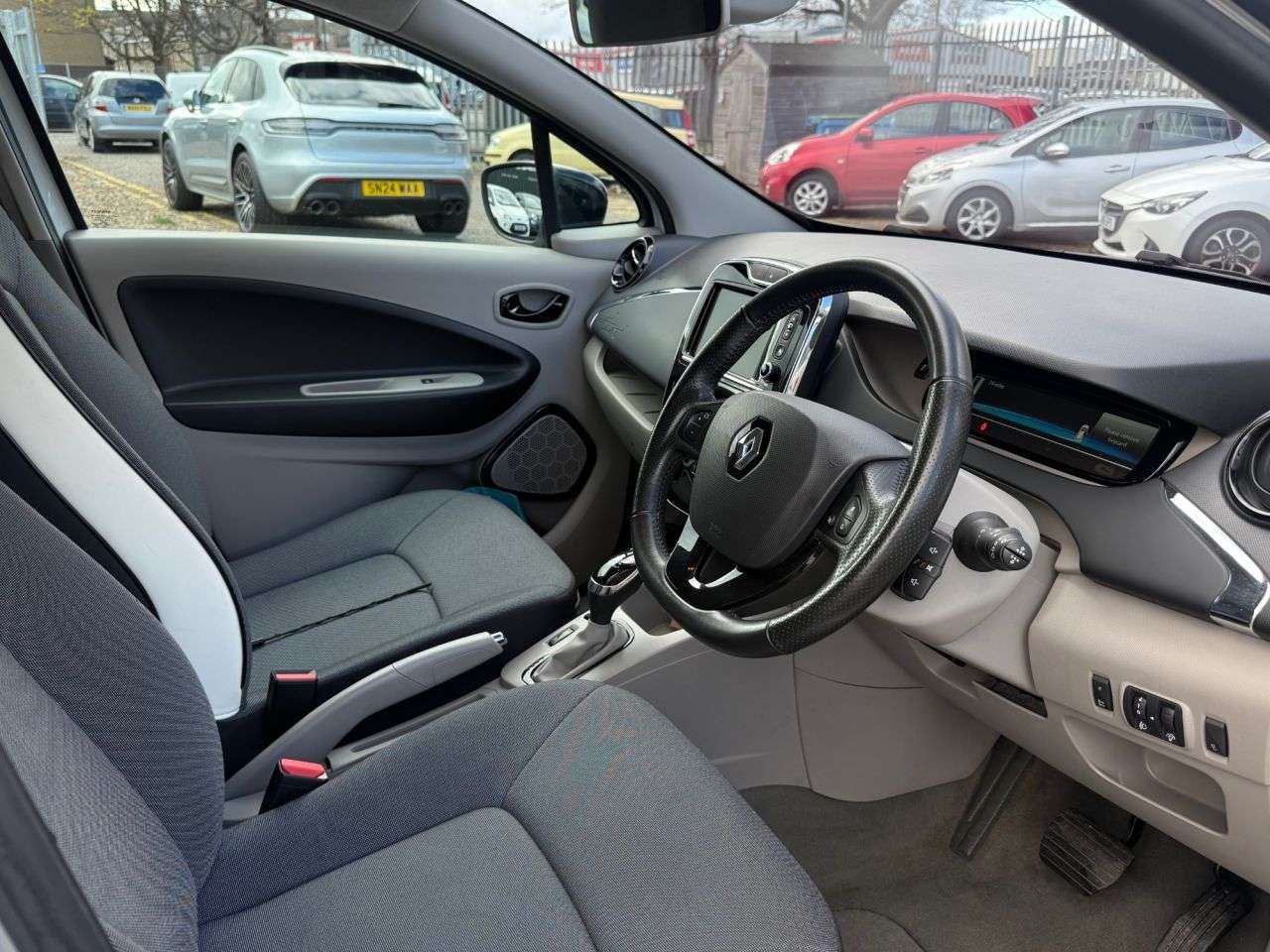 2015 RENAULT ZOE 2015 RENAULT ZOE