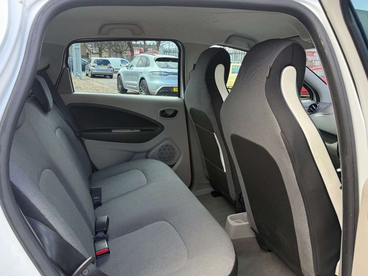 2015 RENAULT ZOE 2015 RENAULT ZOE