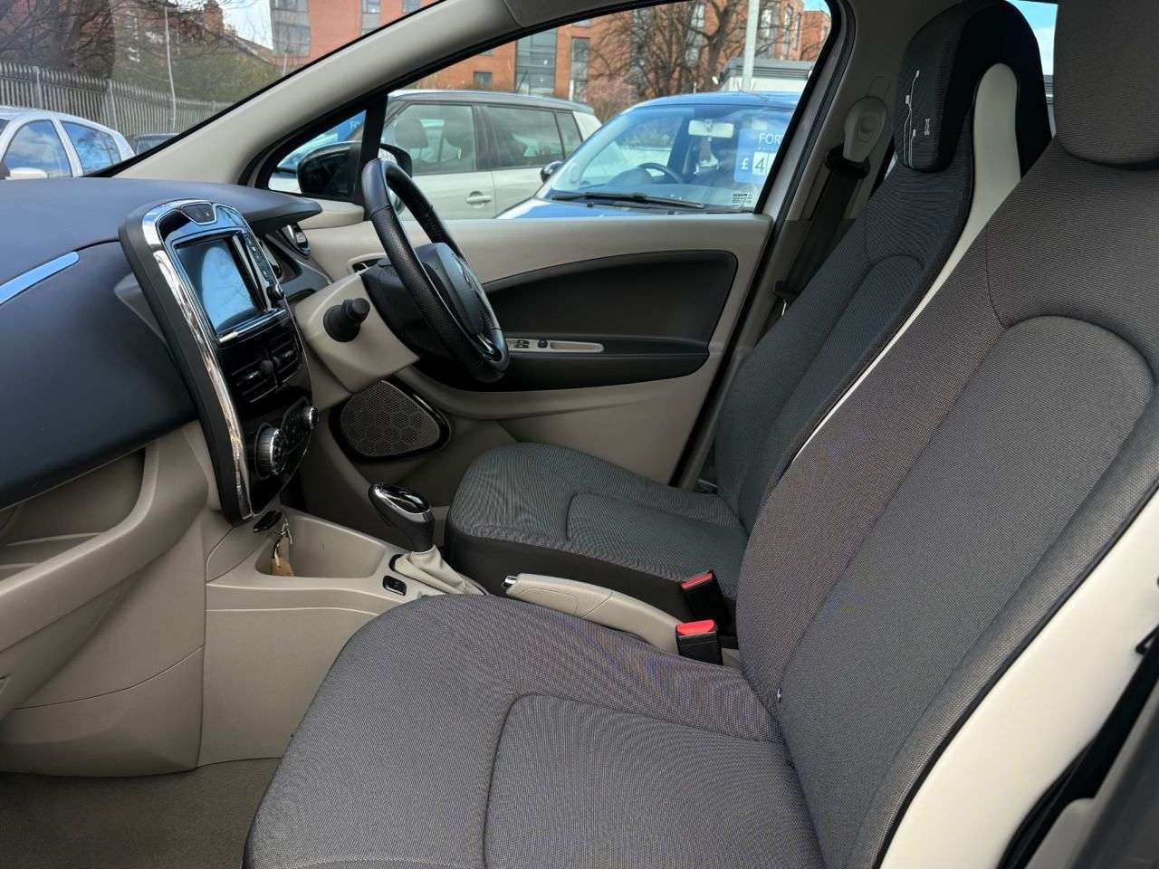 2015 RENAULT ZOE 2015 RENAULT ZOE
