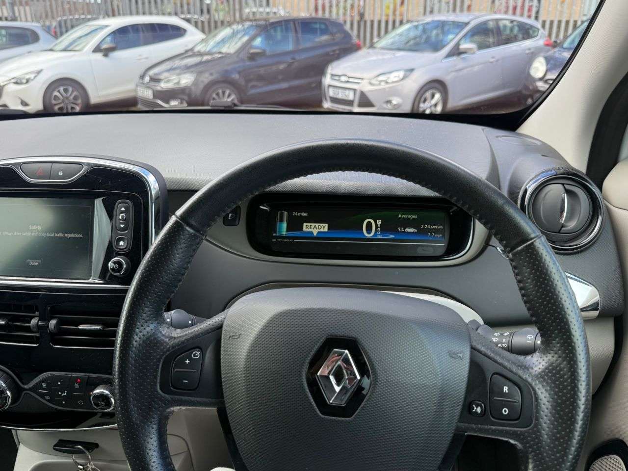 2015 RENAULT ZOE 2015 RENAULT ZOE