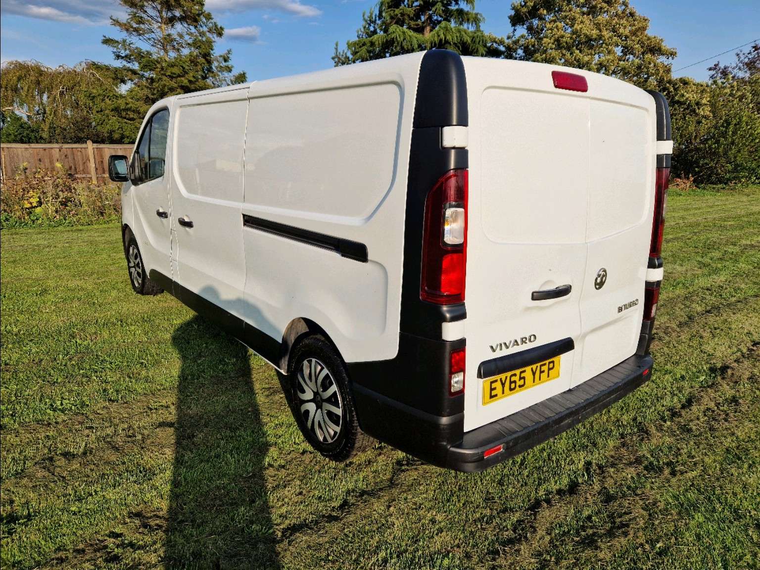 2015 VAUXHALL VIVARO 2015 VAUXHALL VIVARO