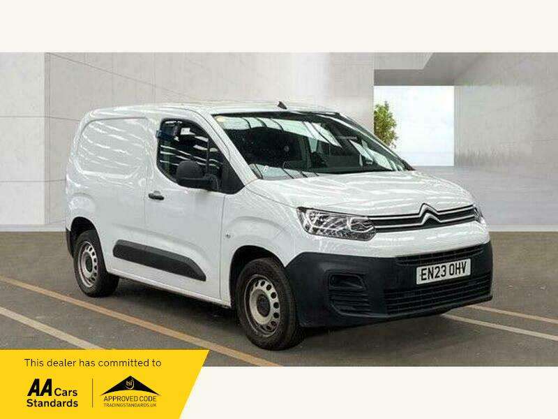 A 2023 CITROEN BERLINGO 1000 ENTERPRISE EDITION M BLUEHDI A 2023 CITROEN BERLINGO 1000 ENTERPRISE EDITION M BLUEHDI