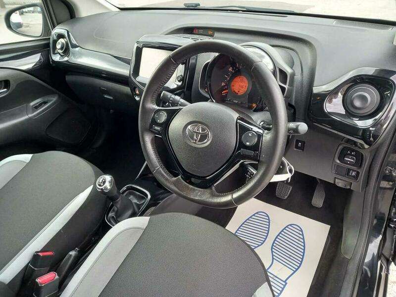 2017 TOYOTA AYGO 2017 TOYOTA AYGO