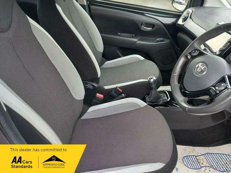 2014 TOYOTA AYGO 2014 TOYOTA AYGO