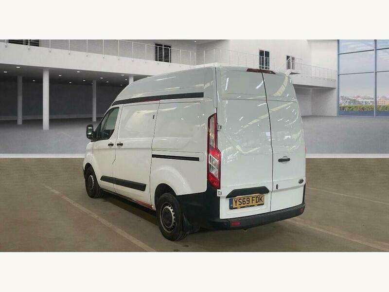 A 2020 FORD TRANSIT CUSTOM 300 LEADER P/V ECOBLUE A 2020 FORD TRANSIT CUSTOM 300 LEADER P/V ECOBLUE