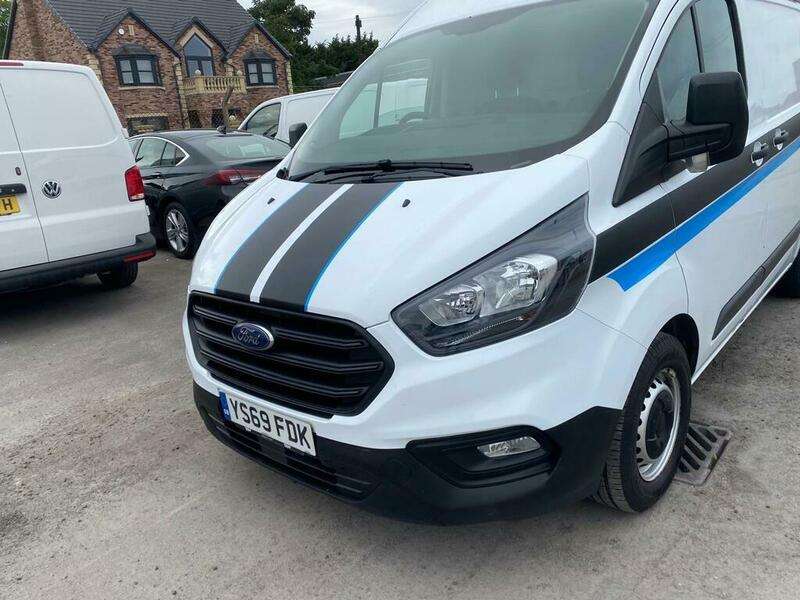 A 2020 FORD TRANSIT CUSTOM 300 LEADER P/V ECOBLUE A 2020 FORD TRANSIT CUSTOM 300 LEADER P/V ECOBLUE