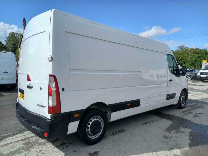 A 2021 RENAULT MASTER LM35 BUSINESS ENERGY DCI A 2021 RENAULT MASTER LM35 BUSINESS ENERGY DCI
