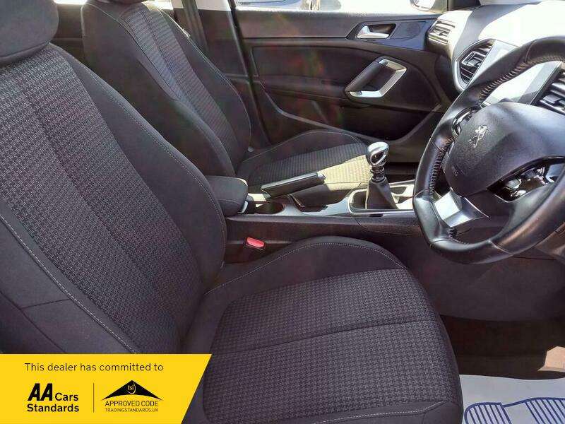 2019 PEUGEOT 308 2019 PEUGEOT 308