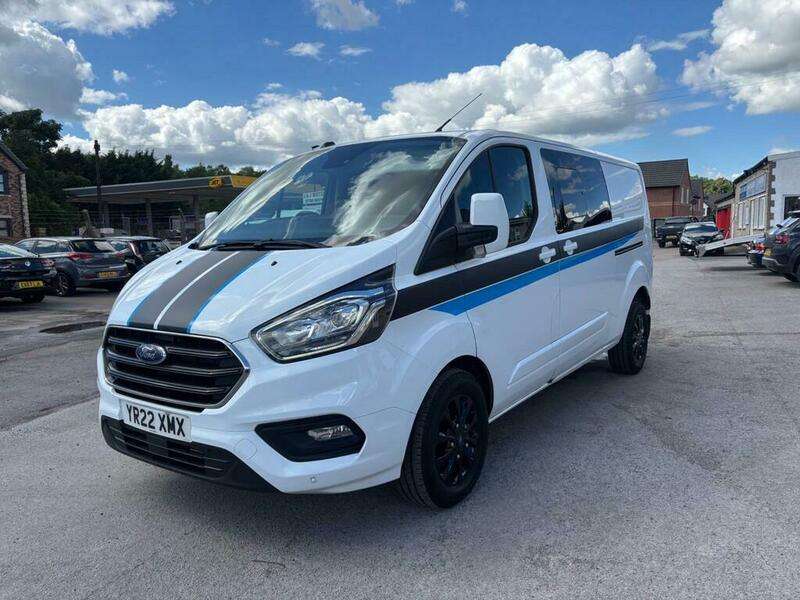 A 2022 FORD TRANSIT CUSTOM 320 LIMITED DCIV ECOBLUE A 2022 FORD TRANSIT CUSTOM 320 LIMITED DCIV ECOBLUE