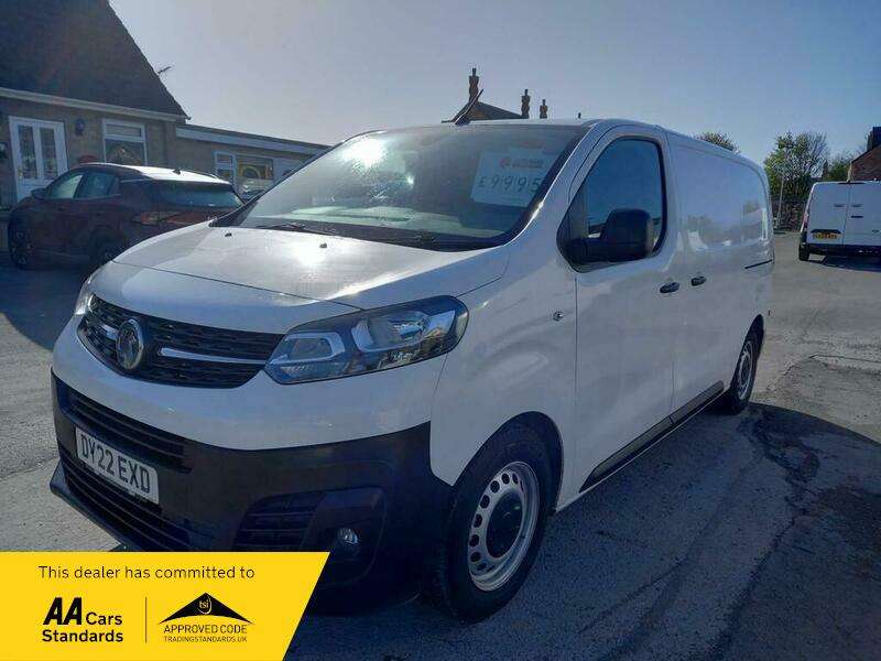 A 2022 VAUXHALL VIVARO L1H1 F2700 DYNAMIC S/S A 2022 VAUXHALL VIVARO L1H1 F2700 DYNAMIC S/S