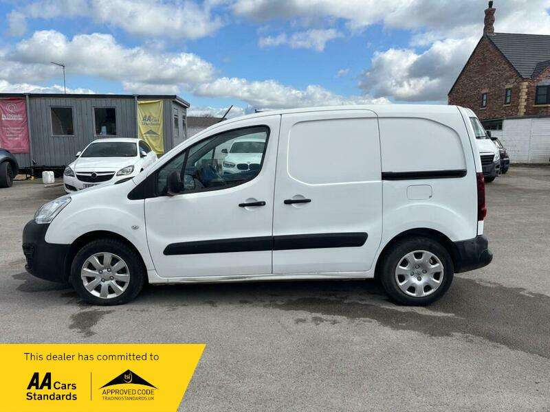 A 2018 CITROEN BERLINGO 625 ENTERPRISE L1 BLUEHDI A 2018 CITROEN BERLINGO 625 ENTERPRISE L1 BLUEHDI