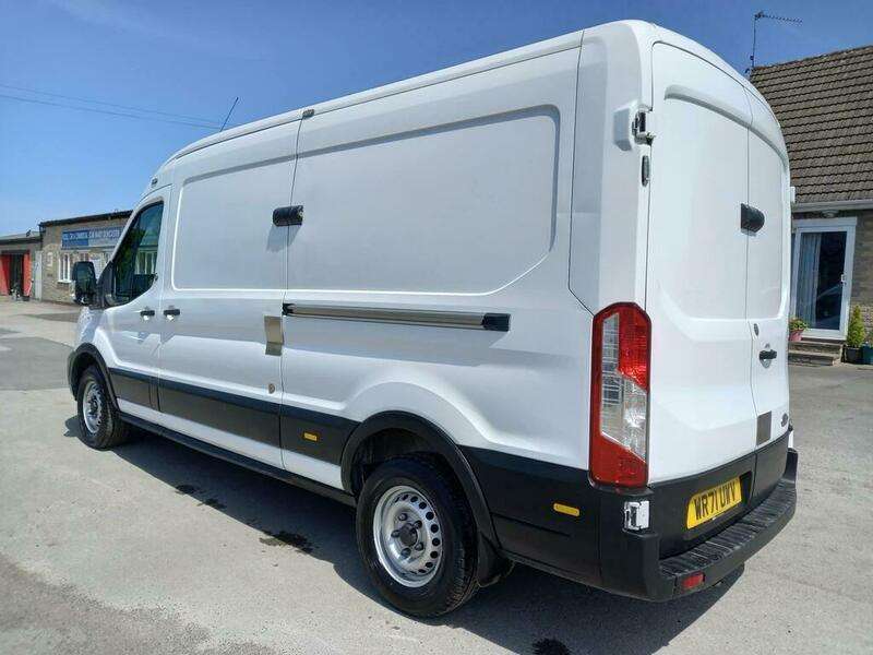 A 2021 FORD TRANSIT 350 LEADER P/V ECOBLUE A 2021 FORD TRANSIT 350 LEADER P/V ECOBLUE