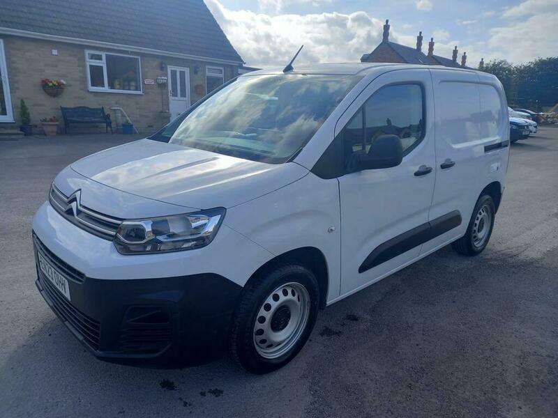 A 2023 CITROEN BERLINGO 1000 ENTERPRISE EDITION M BLUEHDI A 2023 CITROEN BERLINGO 1000 ENTERPRISE EDITION M BLUEHDI