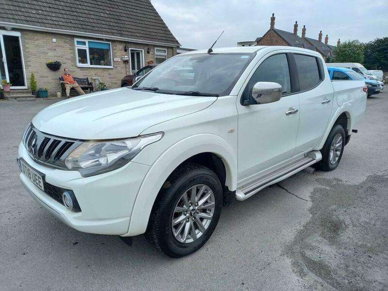 A 2018 MITSUBISHI L200 DI-D 4WD TITAN DCB A 2018 MITSUBISHI L200 DI-D 4WD TITAN DCB