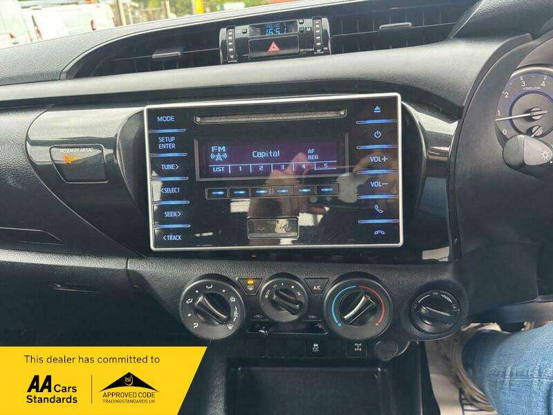 2020 TOYOTA HILUX 2020 TOYOTA HILUX