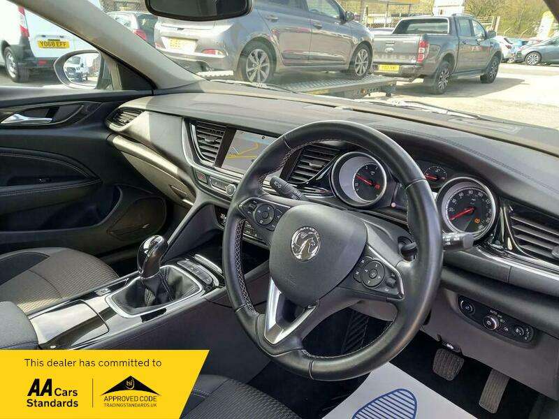 2017 VAUXHALL INSIGNIA 2017 VAUXHALL INSIGNIA