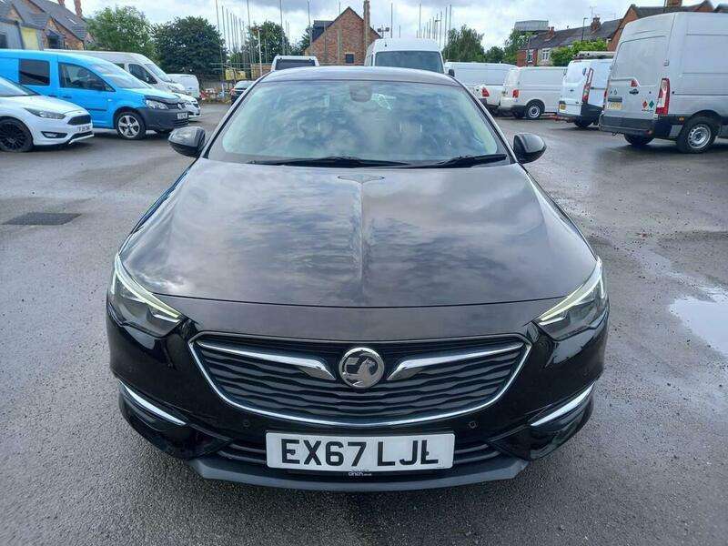 A 2017 VAUXHALL INSIGNIA GRAND SPORT TECH LINE NAV ECOTEC A 2017 VAUXHALL INSIGNIA GRAND SPORT TECH LINE NAV ECOTEC