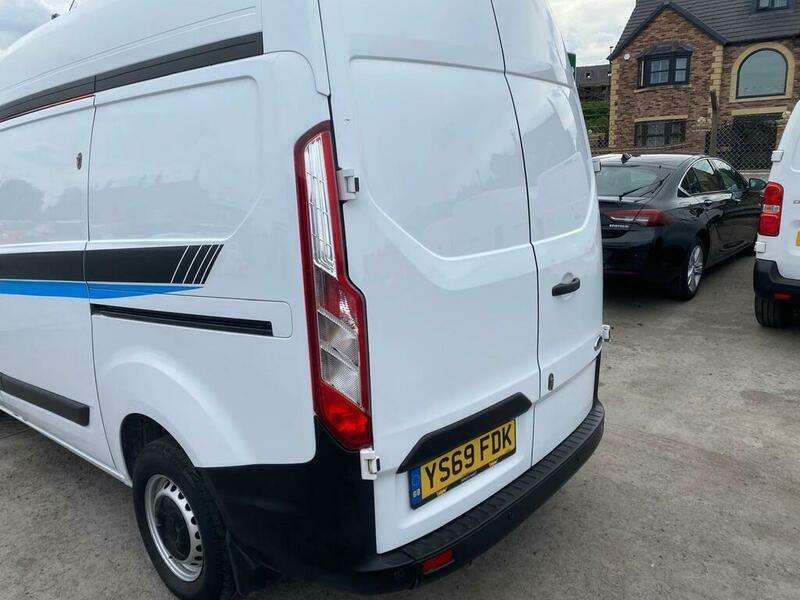 A 2020 FORD TRANSIT CUSTOM 300 LEADER P/V ECOBLUE A 2020 FORD TRANSIT CUSTOM 300 LEADER P/V ECOBLUE