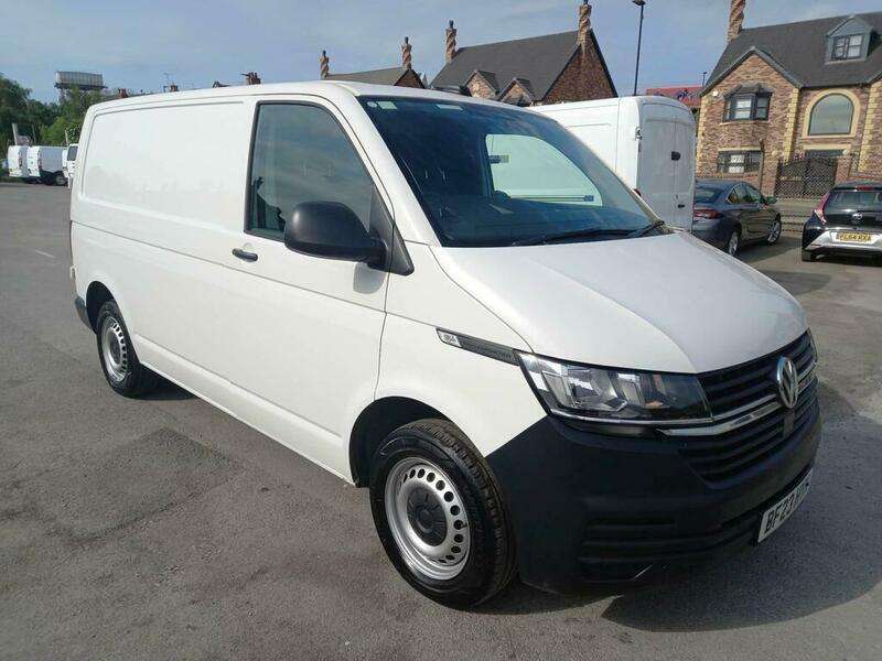 A 2023 VOLKSWAGEN TRANSPORTER T32 TDI P/V STARTLINE A 2023 VOLKSWAGEN TRANSPORTER T32 TDI P/V STARTLINE