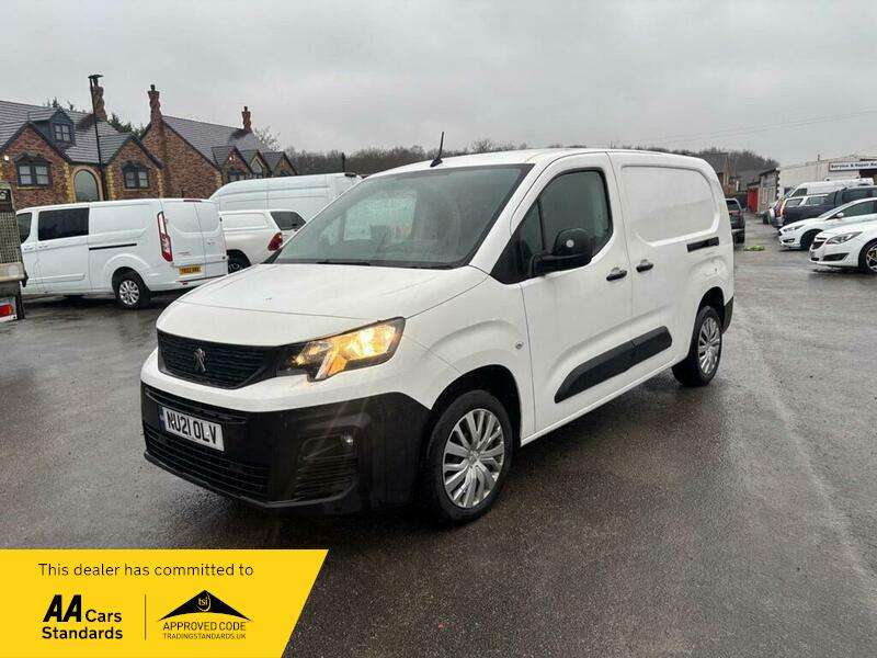 A 2021 PEUGEOT PARTNER BLUEHDI PROFESSIONAL L2 A 2021 PEUGEOT PARTNER BLUEHDI PROFESSIONAL L2