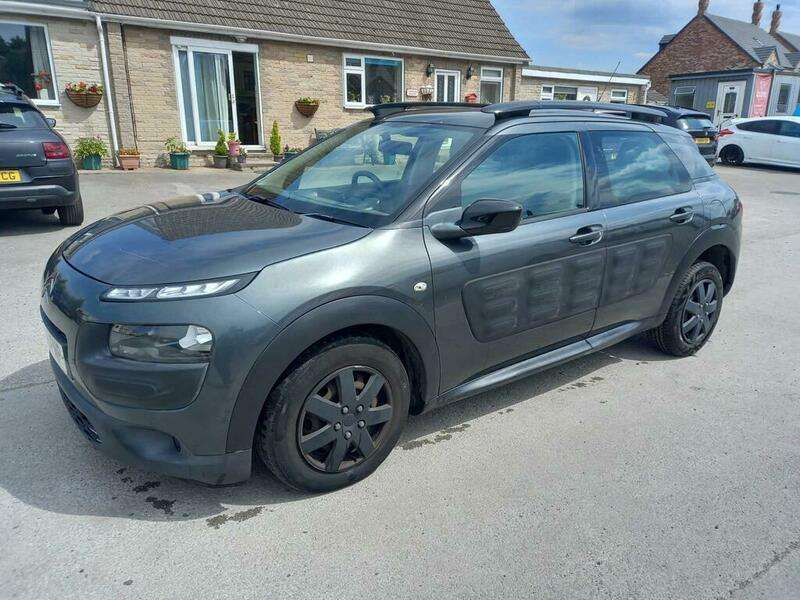 A 2015 CITROEN C4 CACTUS BLUEHDI FEEL A 2015 CITROEN C4 CACTUS BLUEHDI FEEL