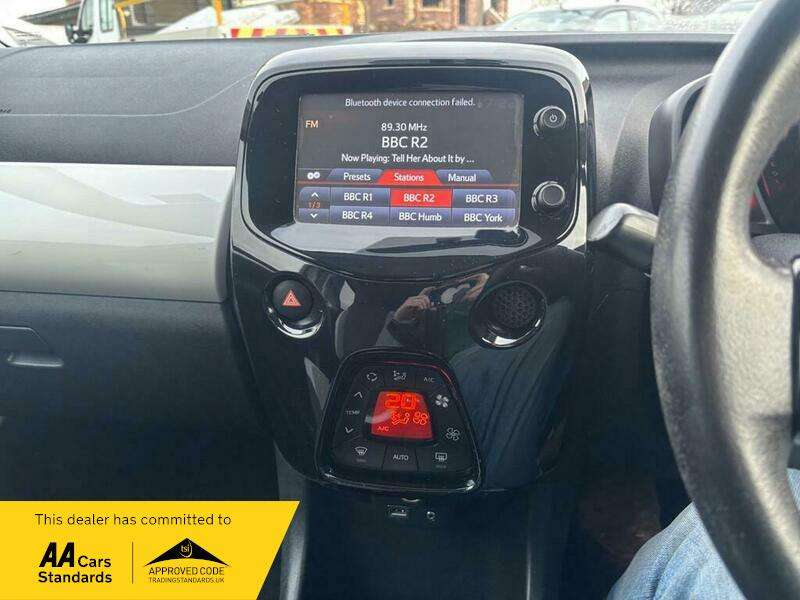 2017 TOYOTA AYGO 2017 TOYOTA AYGO