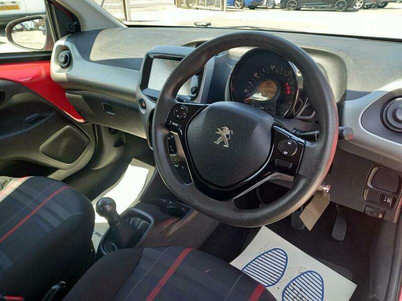 2015 PEUGEOT 108 2015 PEUGEOT 108