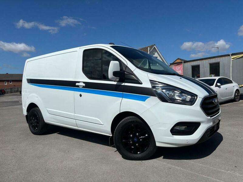 A 2022 FORD TRANSIT CUSTOM 280 LIMITED P/V ECOBLUE A 2022 FORD TRANSIT CUSTOM 280 LIMITED P/V ECOBLUE