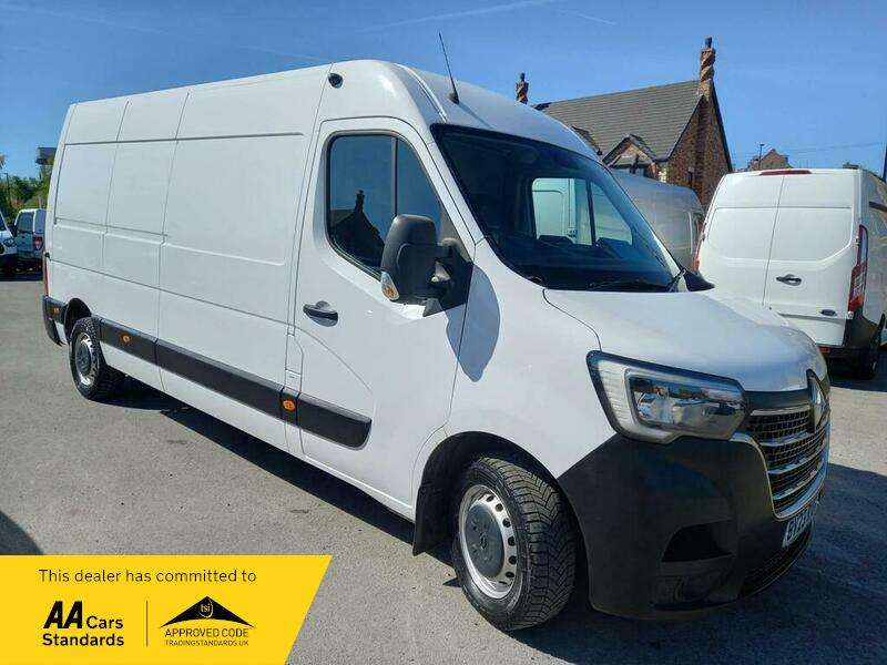 A 2023 RENAULT MASTER 35 L3H2 P/V A 2023 RENAULT MASTER 35 L3H2 P/V