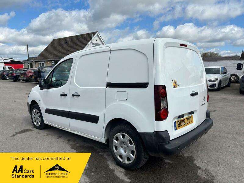 A 2018 CITROEN BERLINGO 625 ENTERPRISE L1 BLUEHDI A 2018 CITROEN BERLINGO 625 ENTERPRISE L1 BLUEHDI