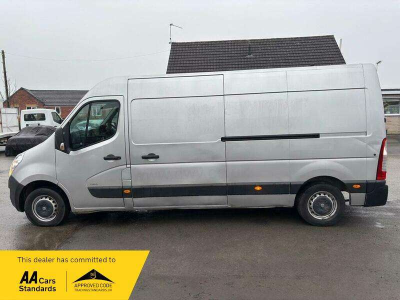 A 2019 VAUXHALL MOVANO L3H2 F3500 P/V A 2019 VAUXHALL MOVANO L3H2 F3500 P/V
