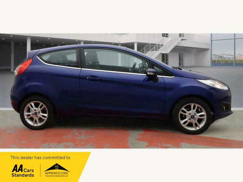 A 2014 FORD FIESTA ZETEC A 2014 FORD FIESTA ZETEC