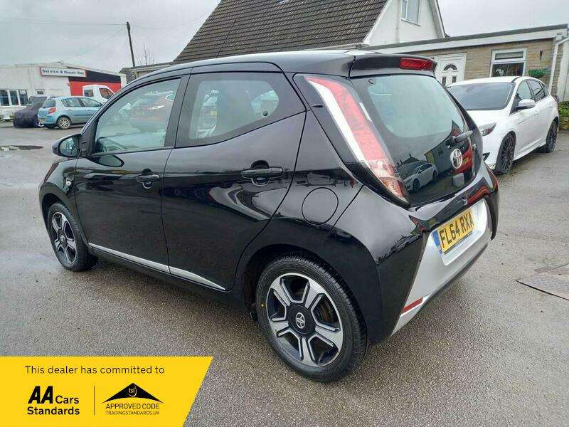 A 2014 TOYOTA AYGO VVT-I X-CLUSIV A 2014 TOYOTA AYGO VVT-I X-CLUSIV