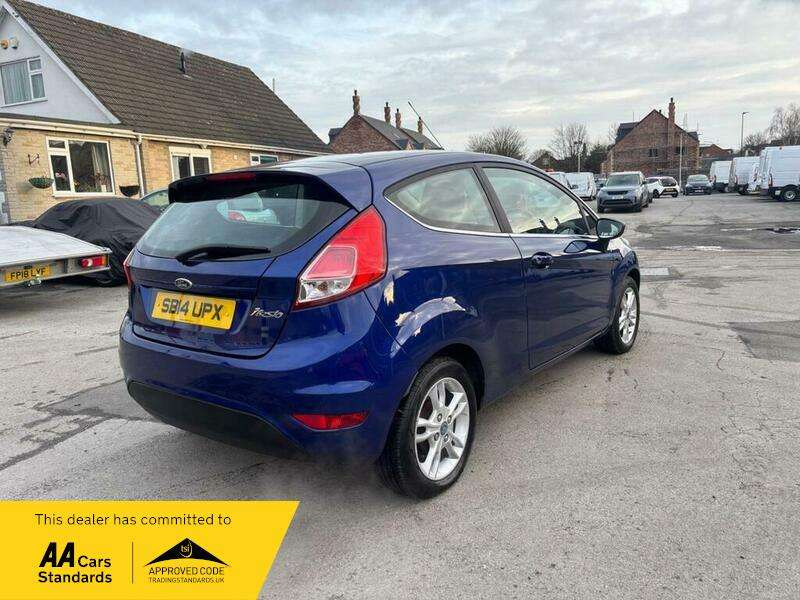 A 2014 FORD FIESTA ZETEC A 2014 FORD FIESTA ZETEC