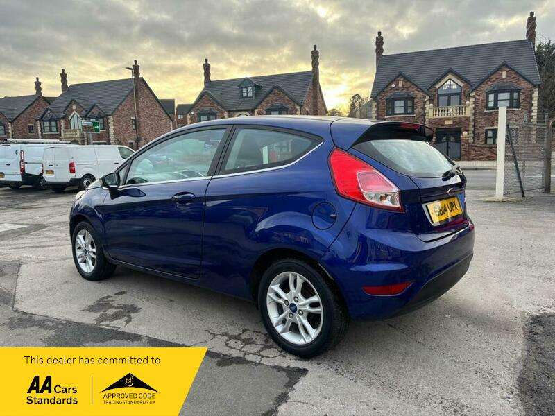 A 2014 FORD FIESTA ZETEC A 2014 FORD FIESTA ZETEC