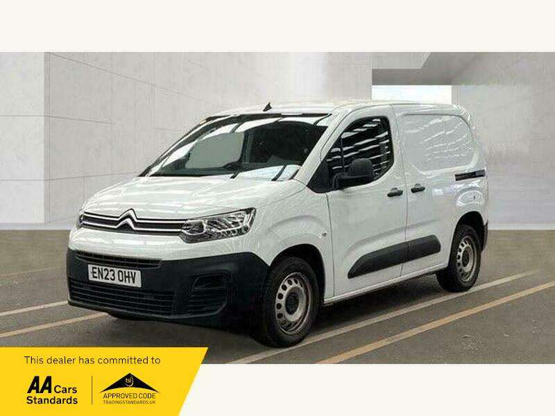 A 2023 CITROEN BERLINGO 1000 ENTERPRISE EDITION M BLUEHDI A 2023 CITROEN BERLINGO 1000 ENTERPRISE EDITION M BLUEHDI