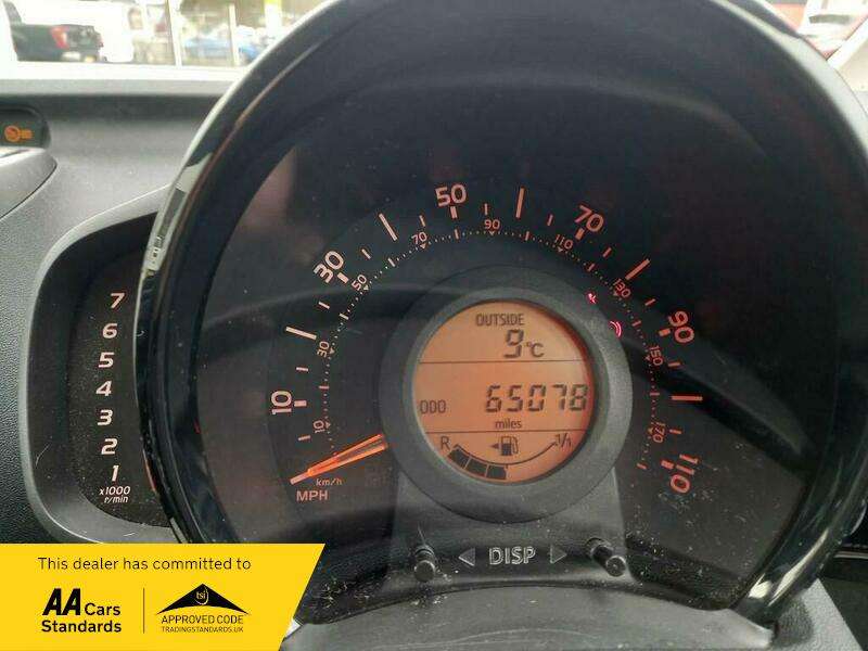 2014 TOYOTA AYGO 2014 TOYOTA AYGO