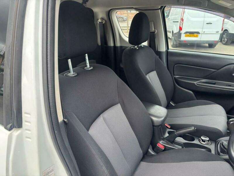 2020 MITSUBISHI L200 2020 MITSUBISHI L200