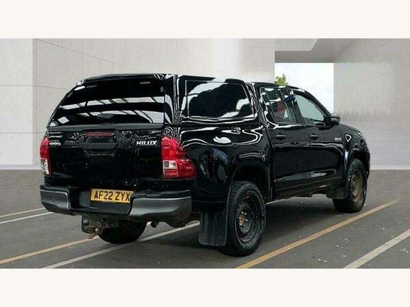A 2022 TOYOTA HILUX ACTIVE 4WD D-4D DCB A 2022 TOYOTA HILUX ACTIVE 4WD D-4D DCB