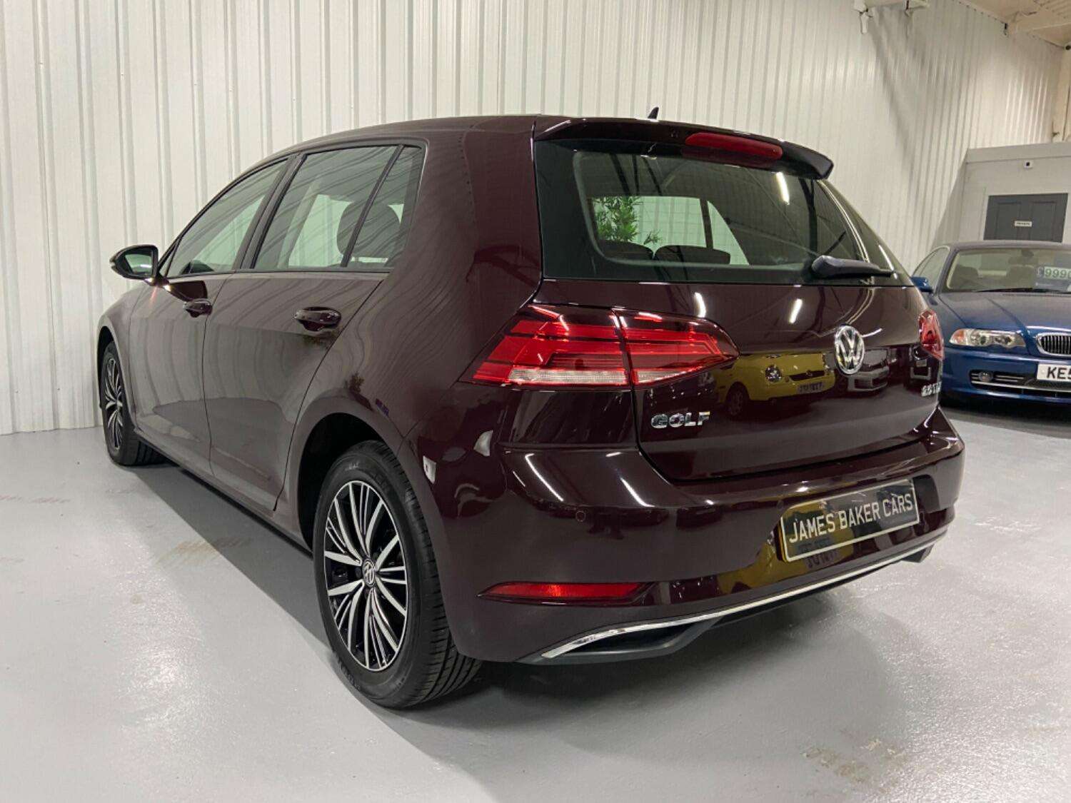 2017 VOLKSWAGEN GOLF 2017 VOLKSWAGEN GOLF