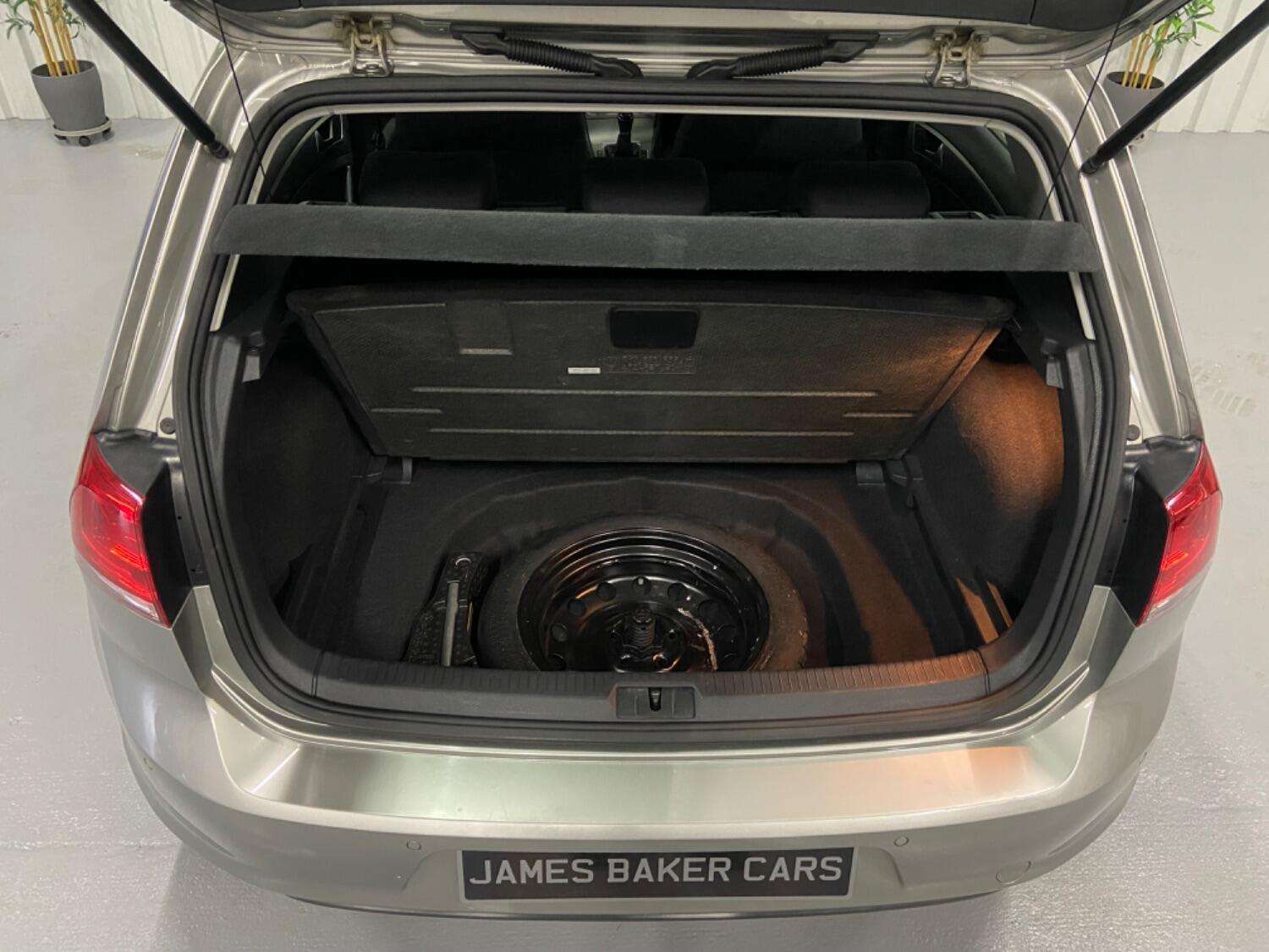 2016 VOLKSWAGEN GOLF 2016 VOLKSWAGEN GOLF