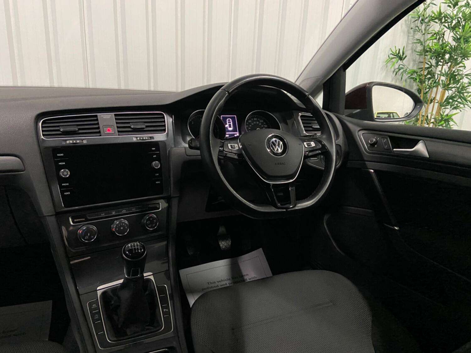 2017 VOLKSWAGEN GOLF 2017 VOLKSWAGEN GOLF