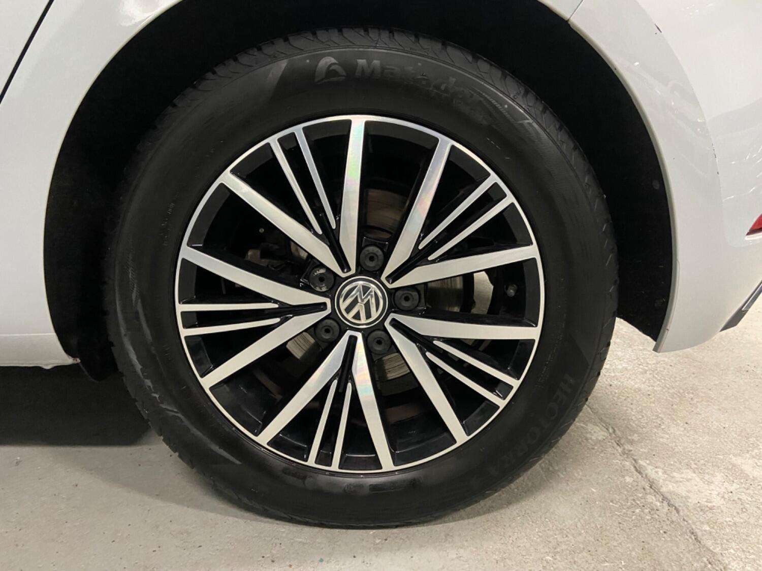 2019 VOLKSWAGEN GOLF 2019 VOLKSWAGEN GOLF