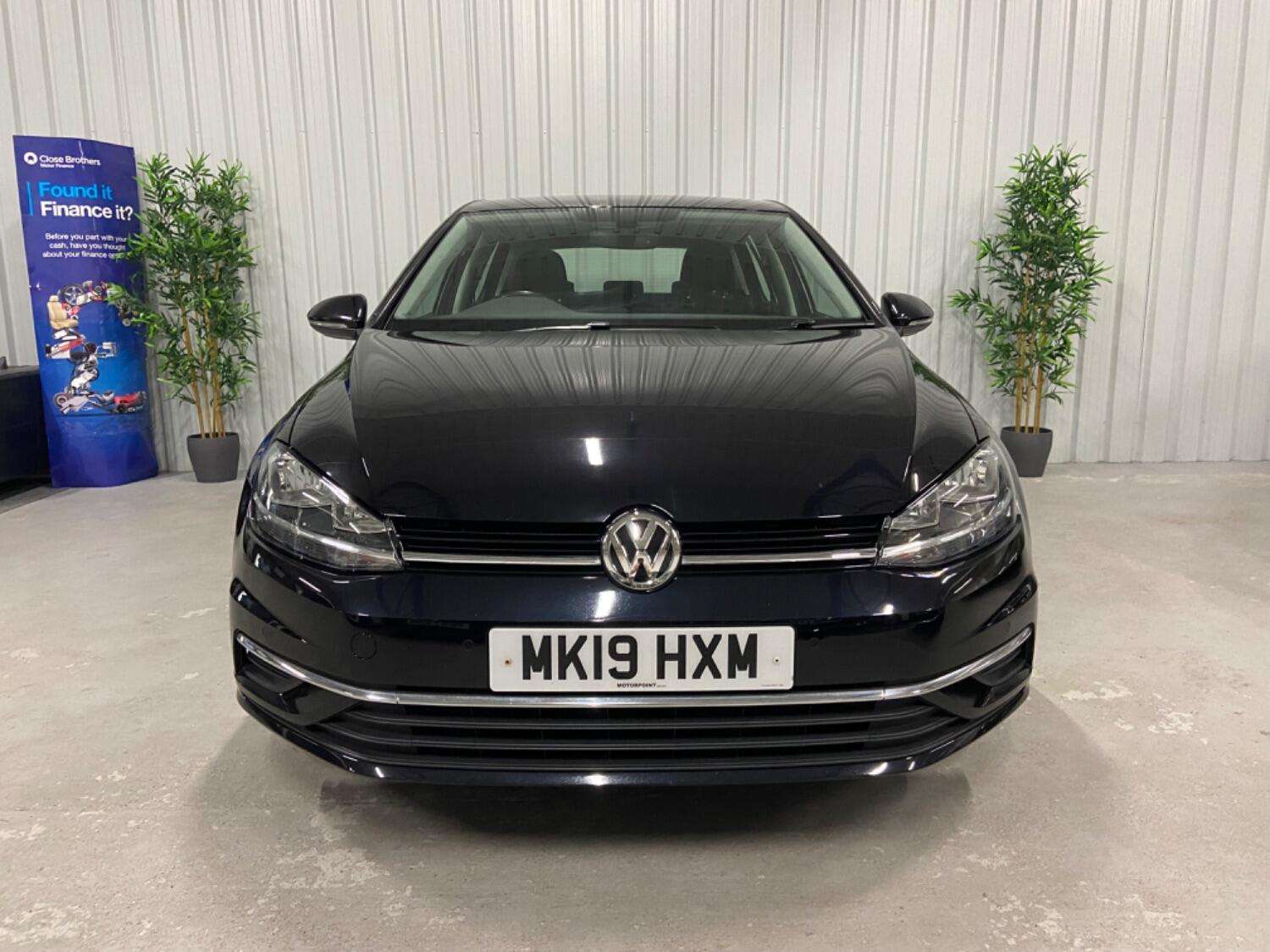 2019 VOLKSWAGEN GOLF 2019 VOLKSWAGEN GOLF
